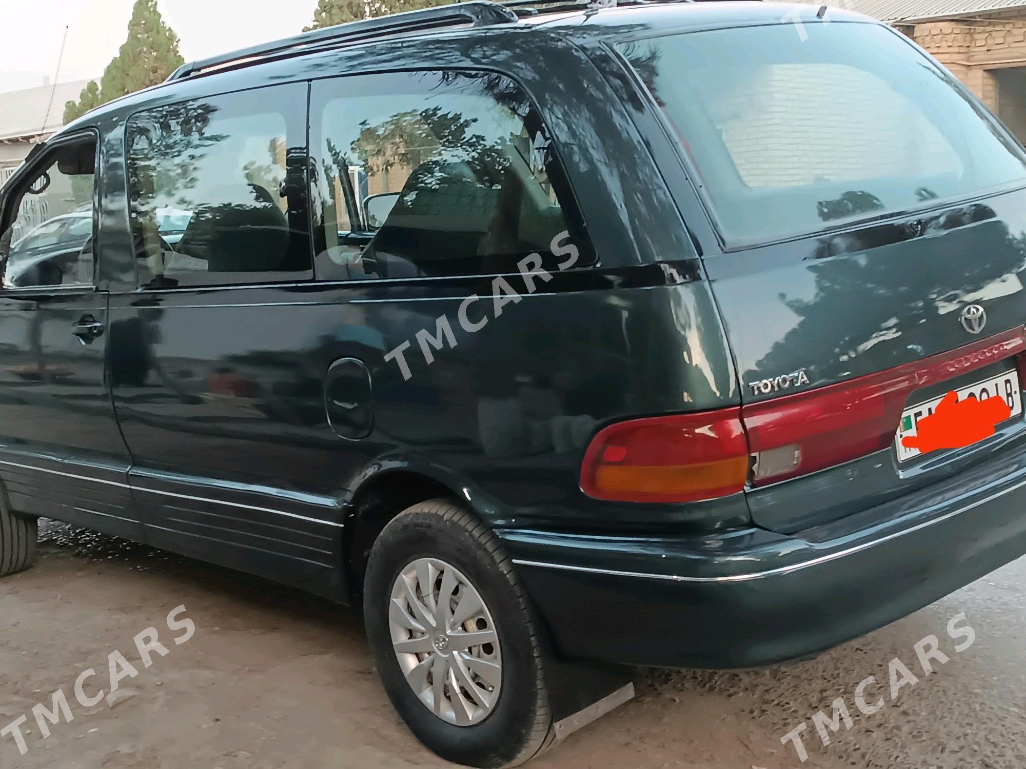 Toyota Previa 1993 - 70 000 TMT - Halaç - img 2