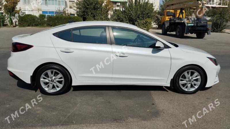 Hyundai Elantra 2019 - 176 000 TMT - Aşgabat - img 4