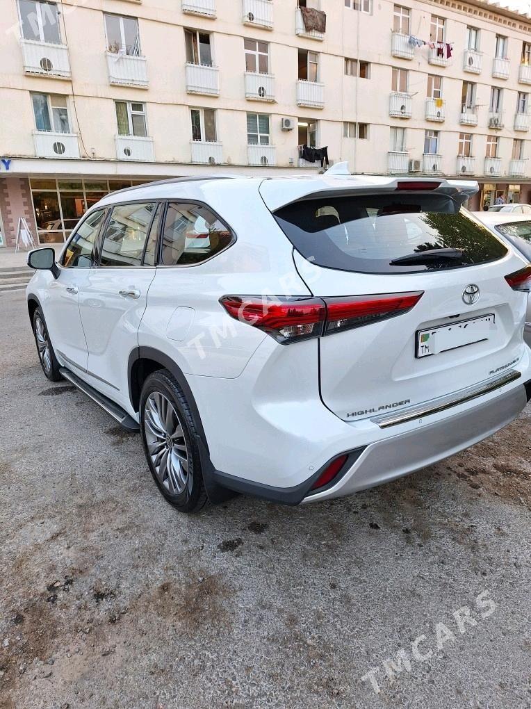 Toyota Highlander 2021 - 650 000 TMT - Тязе заман - img 5