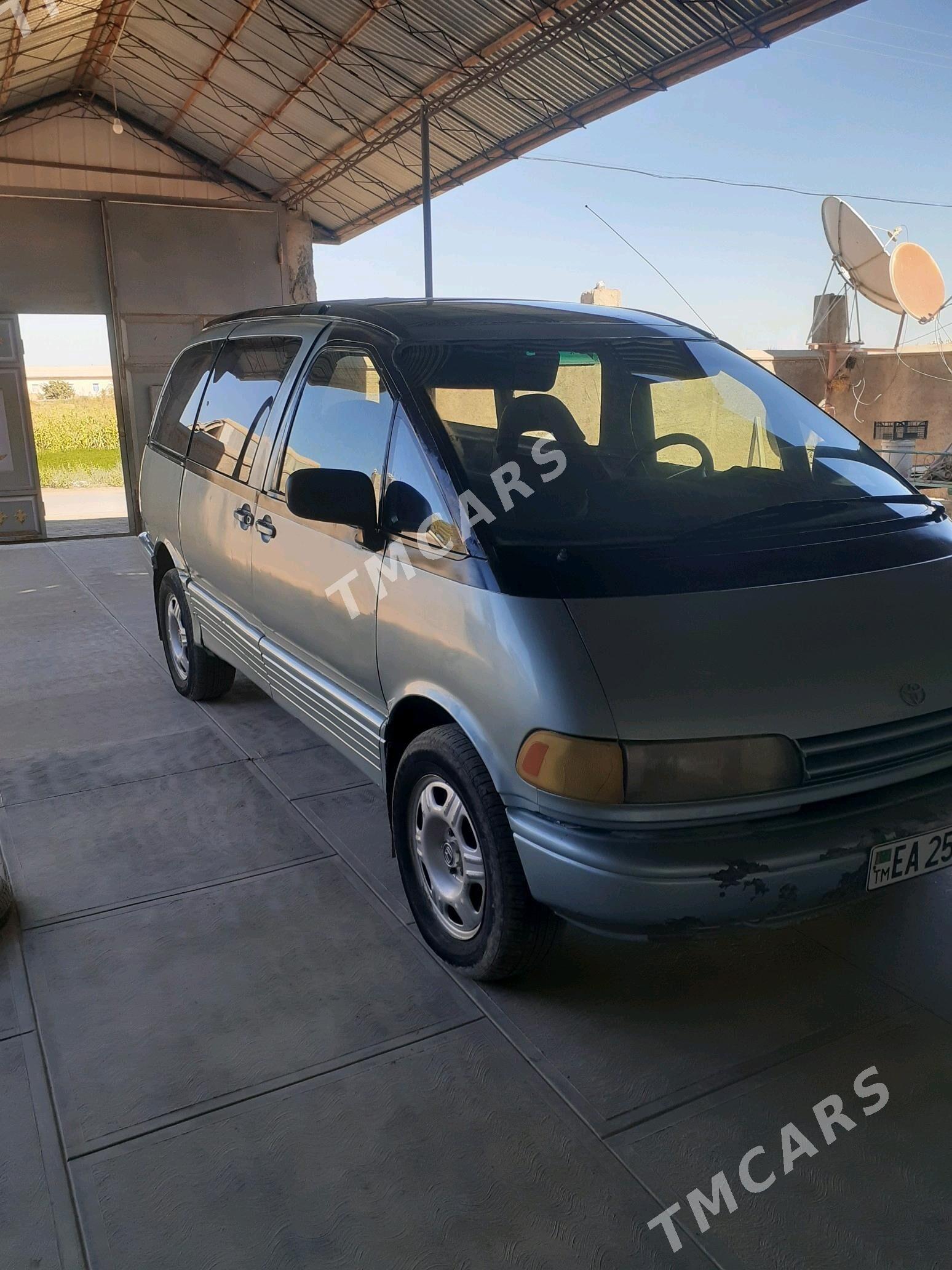 Toyota Previa 1991 - 40 000 TMT - Halaç - img 5