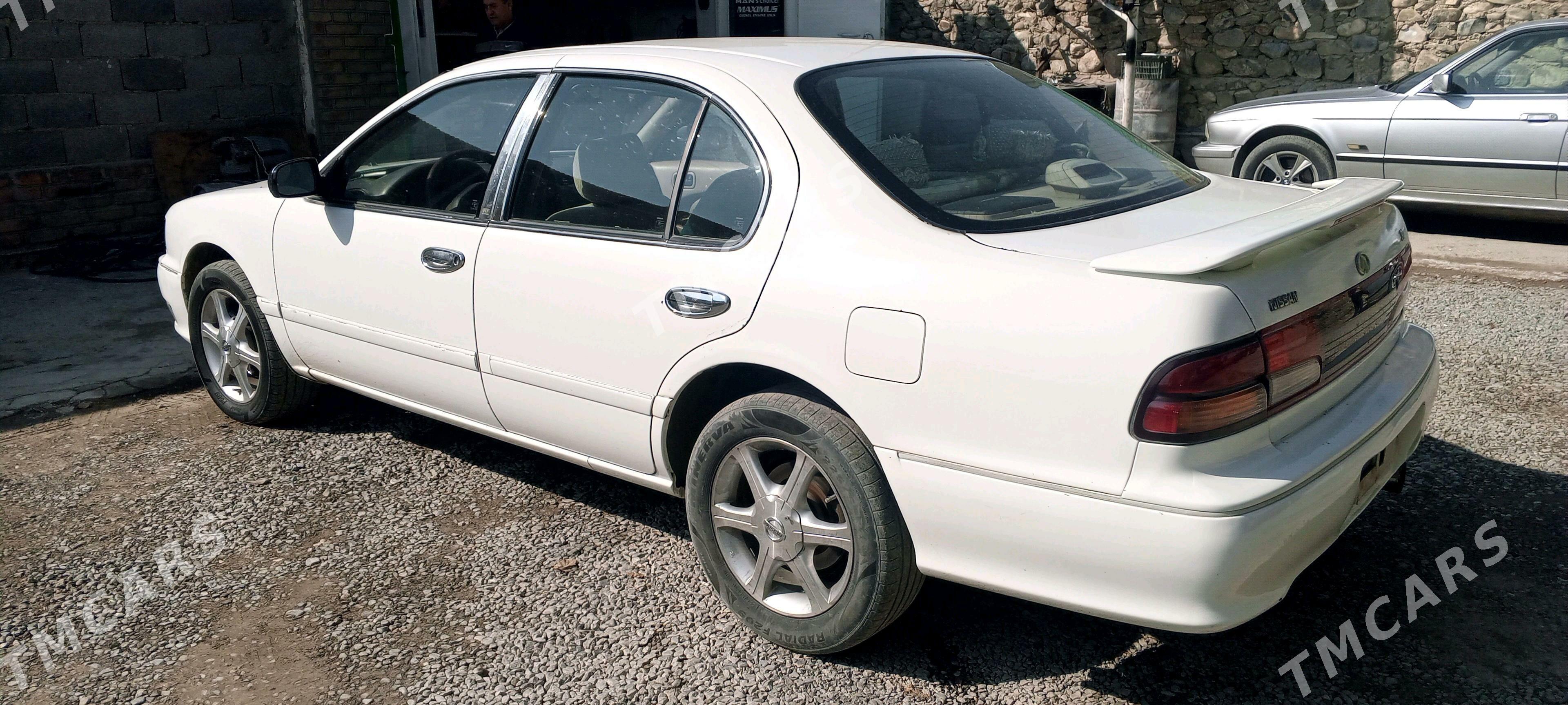 Nissan Maxima 1996 - 56 000 TMT - Бахарден - img 7