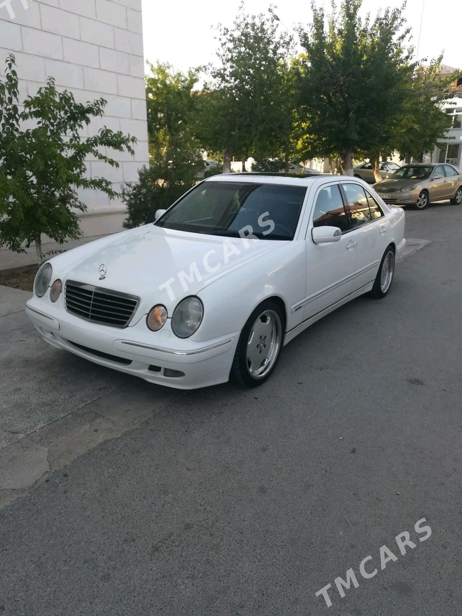 Mercedes-Benz E320 2001 - 125 000 TMT - Balkanabat - img 6