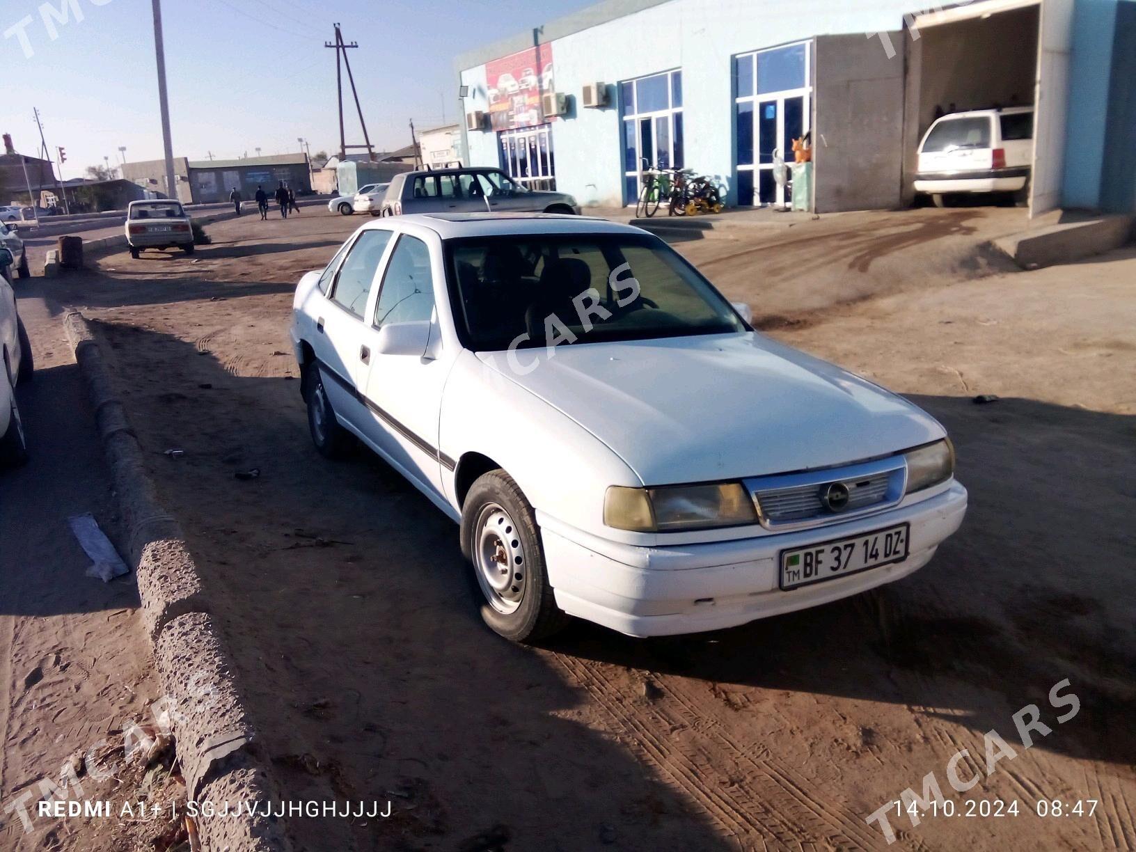 Opel Vectra 1989 - 20 000 TMT - Губадаг - img 2