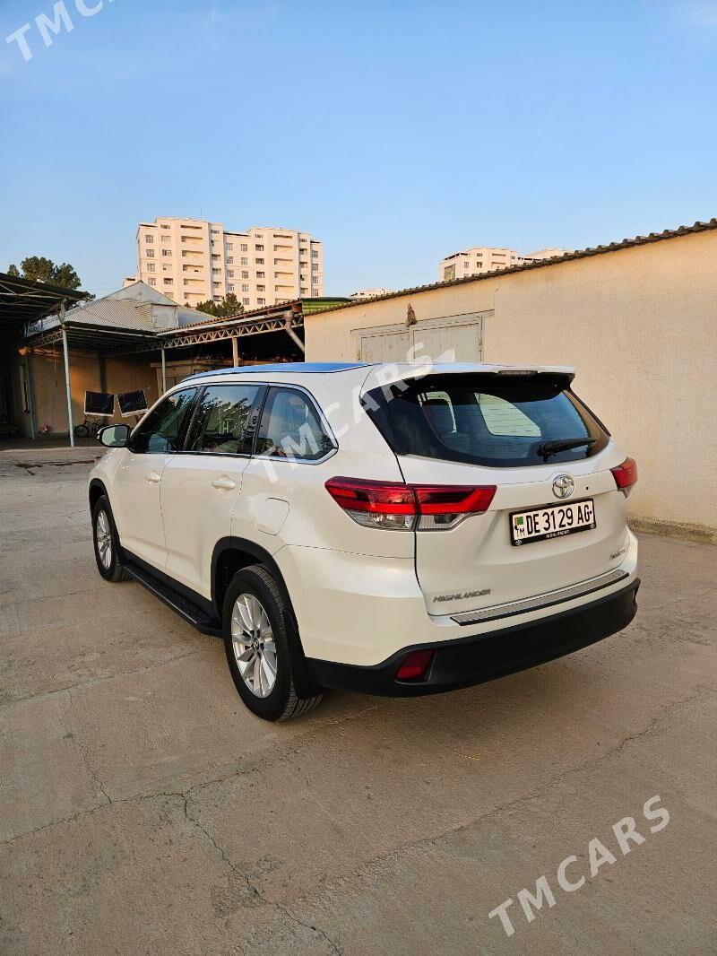 Toyota Highlander 2019 - 499 000 TMT - Ашхабад - img 4