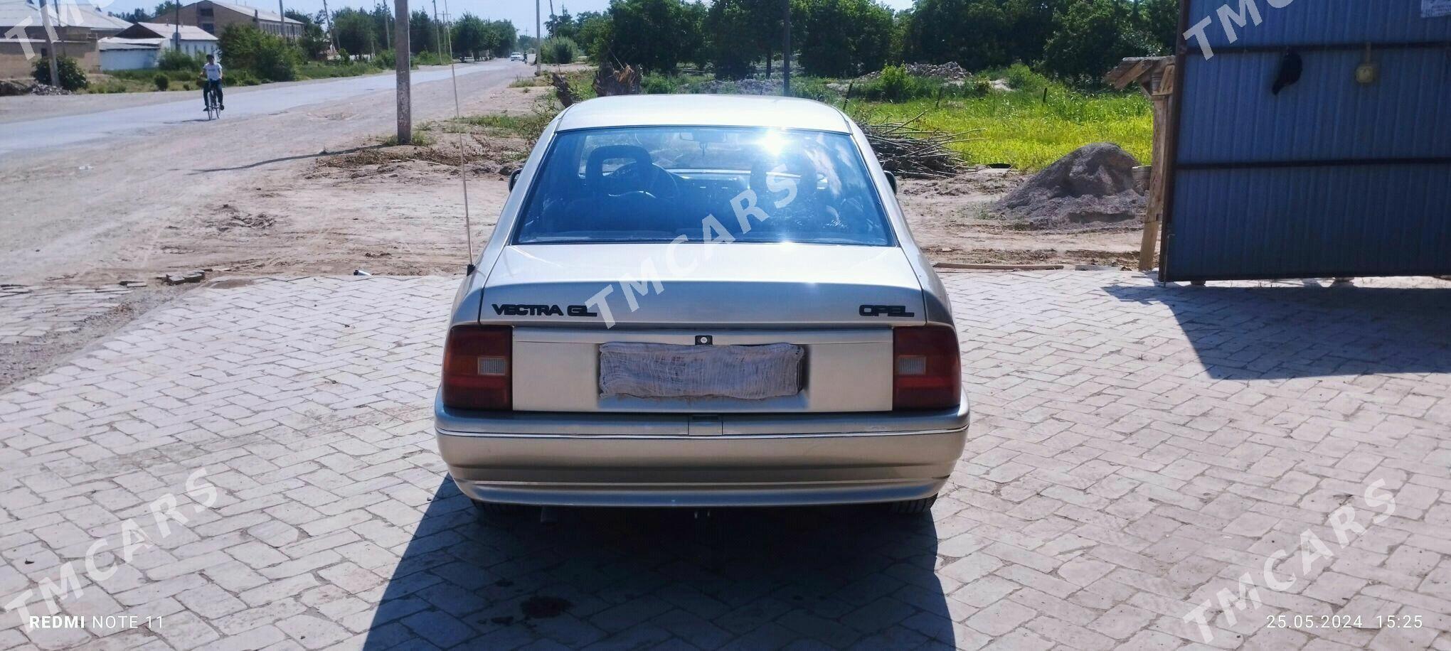 Opel Vectra 1989 - 36 000 TMT - Туркменгала - img 2