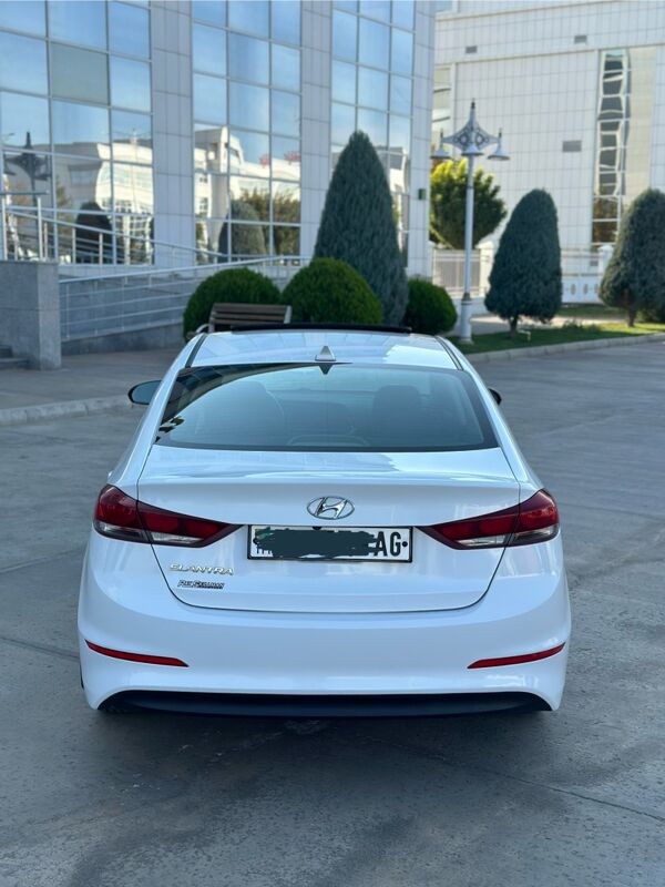 Hyundai Elantra 2018 - 185 000 TMT - Aşgabat - img 9