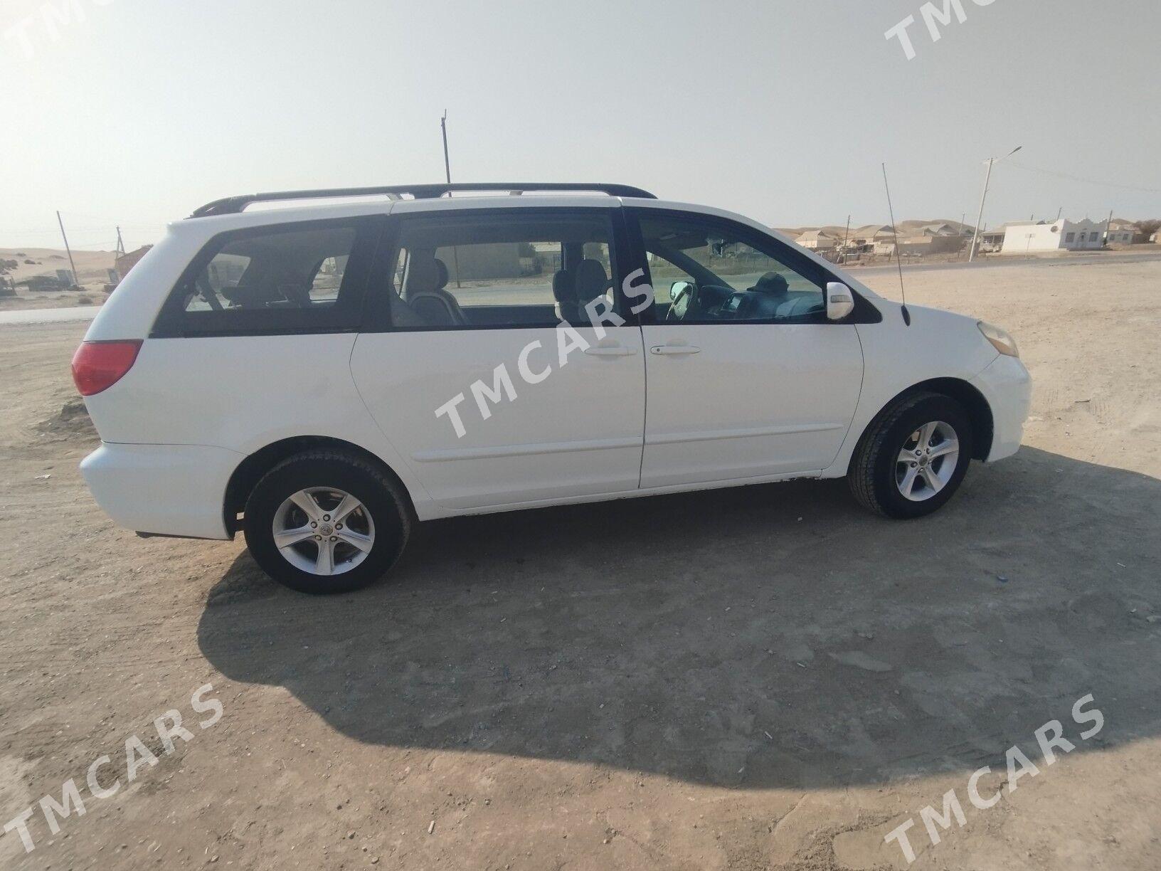 Toyota Sienna 2008 - 175 000 TMT - Balkanabat - img 6