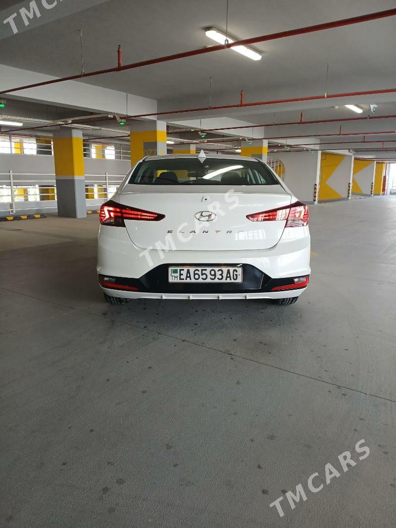 Hyundai Elantra 2019 - 198 000 TMT - Aşgabat - img 5