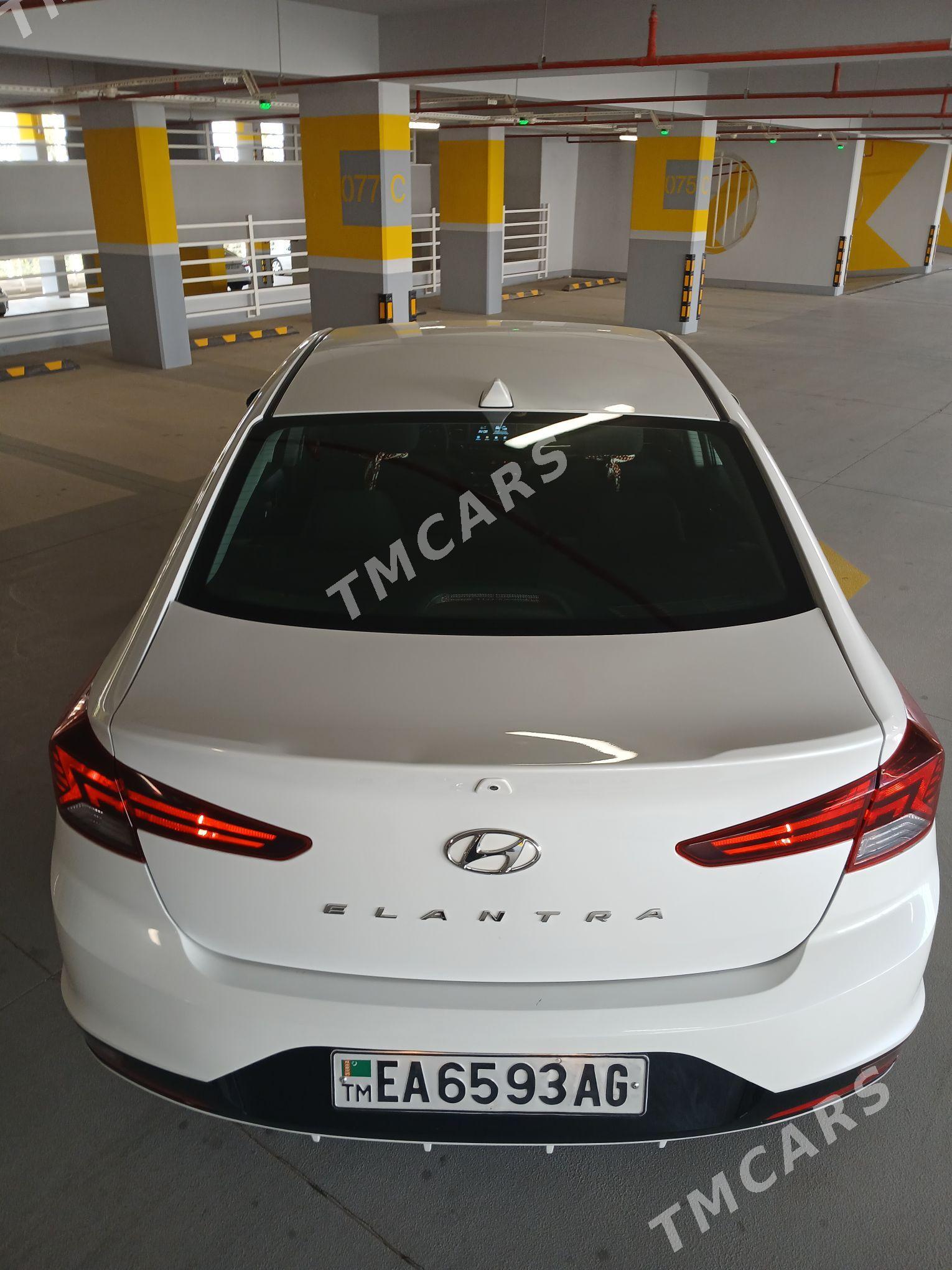 Hyundai Elantra 2019 - 198 000 TMT - Aşgabat - img 6