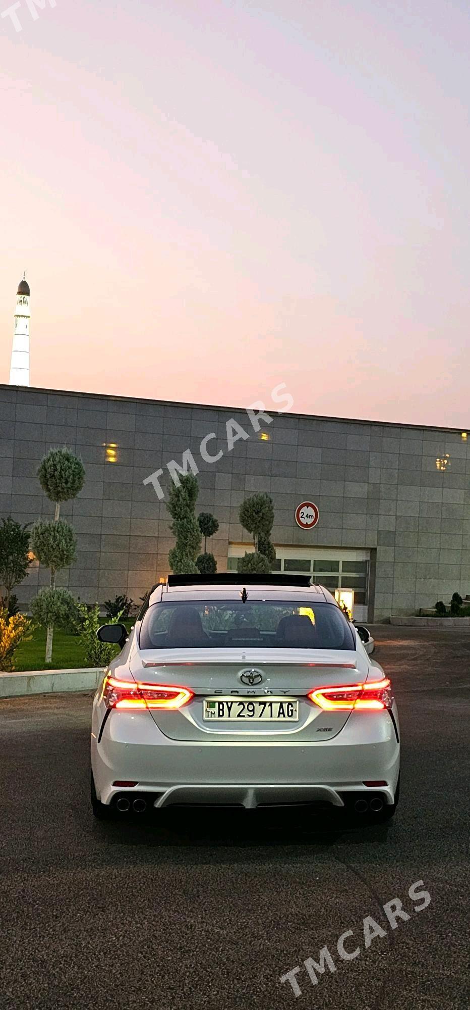 Toyota Camry 2018 - 410 000 TMT - Aşgabat - img 2