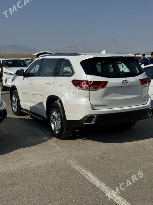 Toyota Highlander 2018 - 400 000 TMT - Мары - img 3