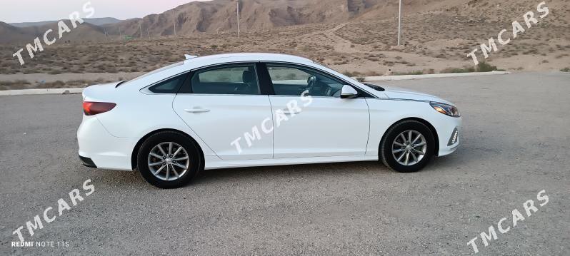 Hyundai Sonata 2019 - 220 000 TMT - Balkanabat - img 4