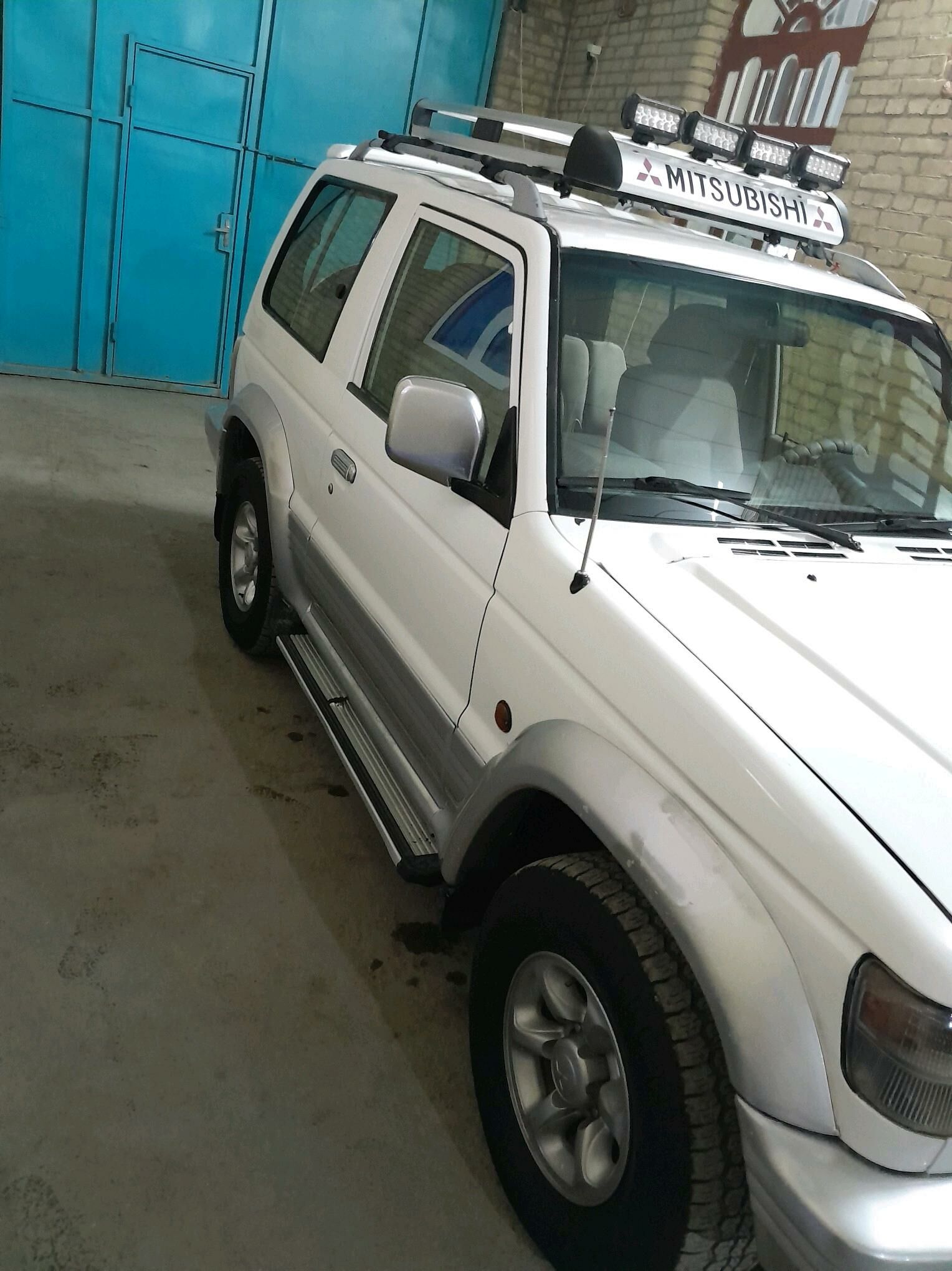 Mitsubishi Pajero 1996 - 90 000 TMT - Дянев - img 4