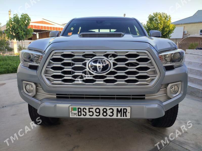 Toyota Tacoma 2019 - 380 000 TMT - Мары - img 3