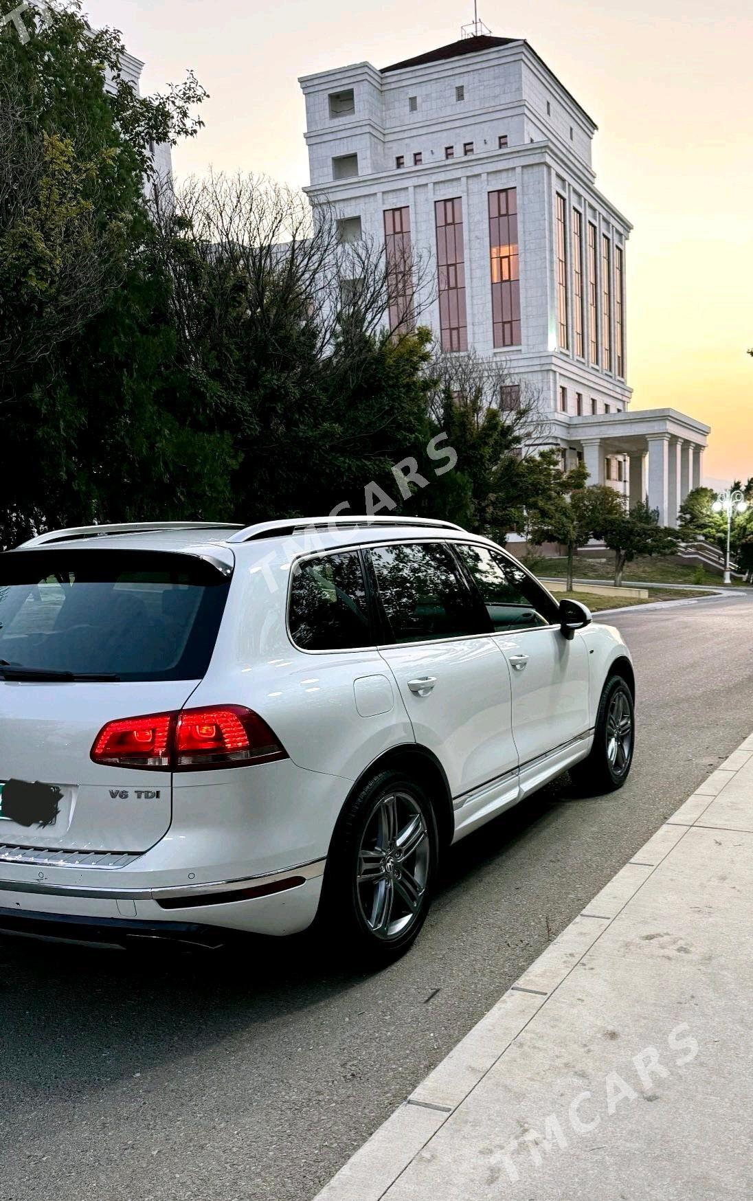 Volkswagen Touareg 2015 - 625 000 TMT - Ашхабад - img 2