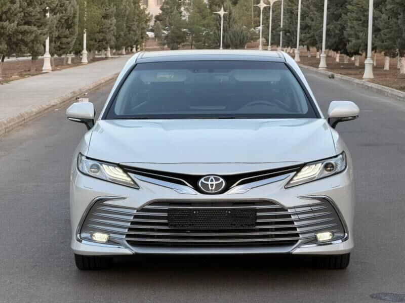 Toyota Camry 2023 - 720 000 TMT - Гуртли - img 3