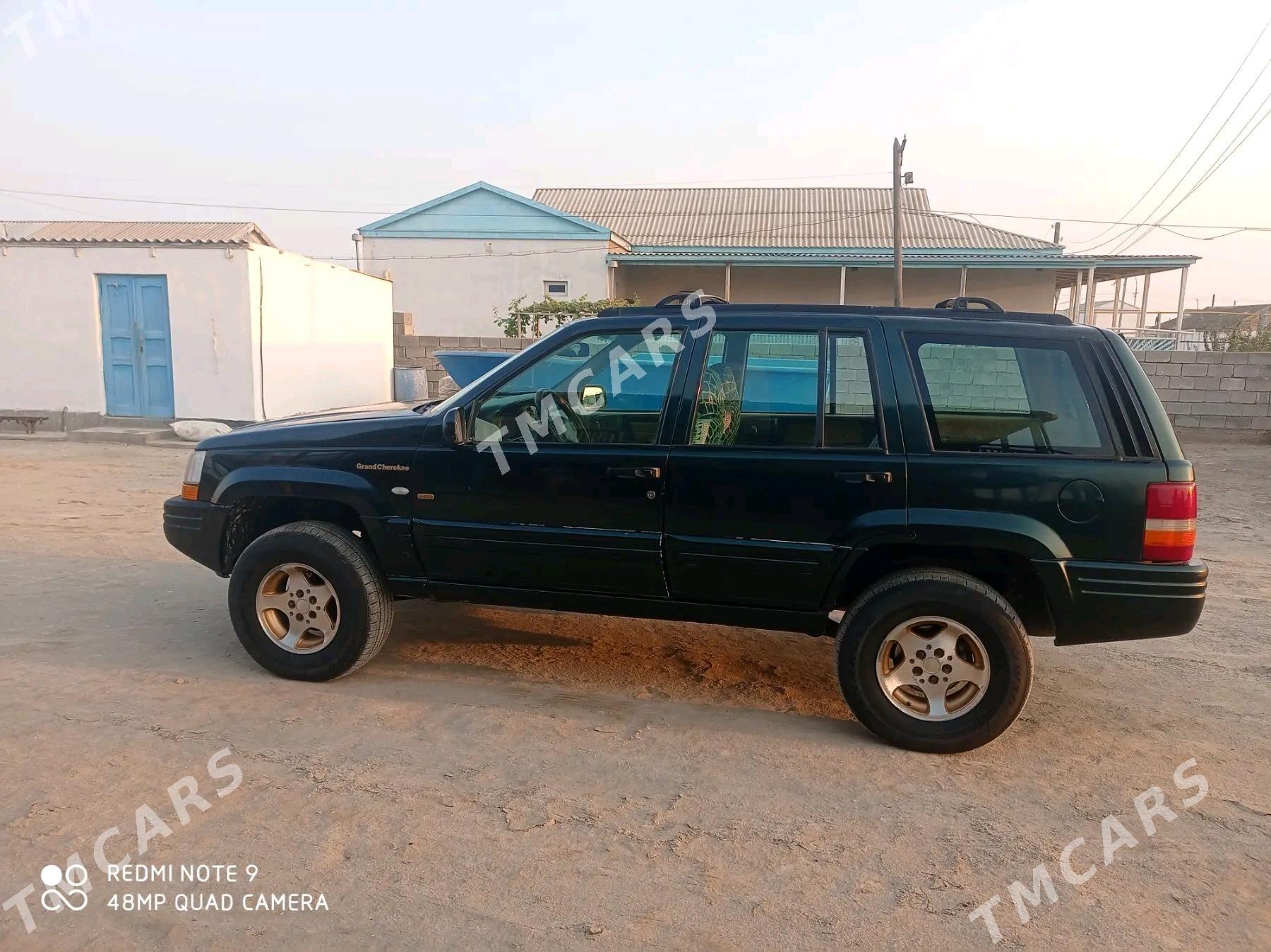 Jeep Grand Cherokee 1997 - 40 000 TMT - Эсенгулы - img 2