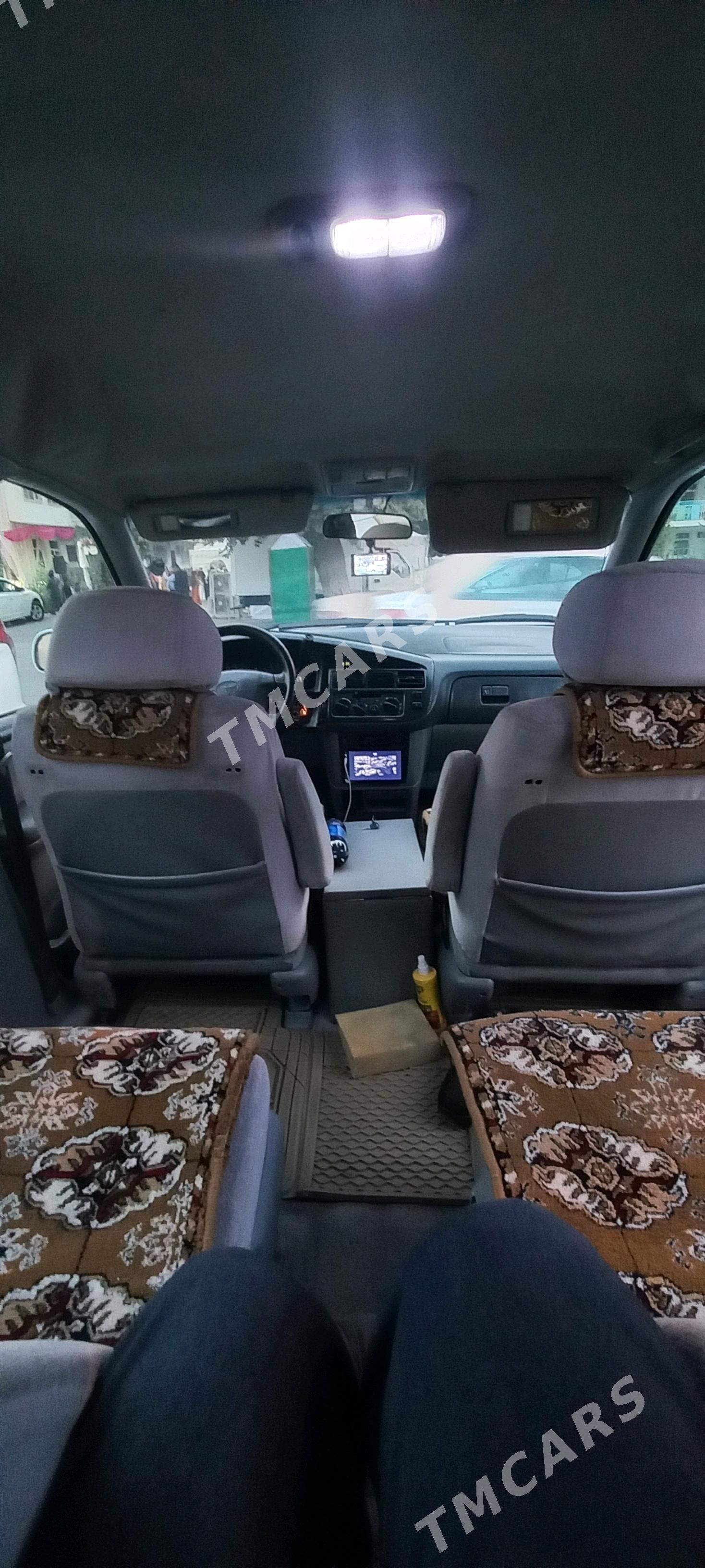 Toyota Sienna 1999 - 120 000 TMT - Анев - img 5