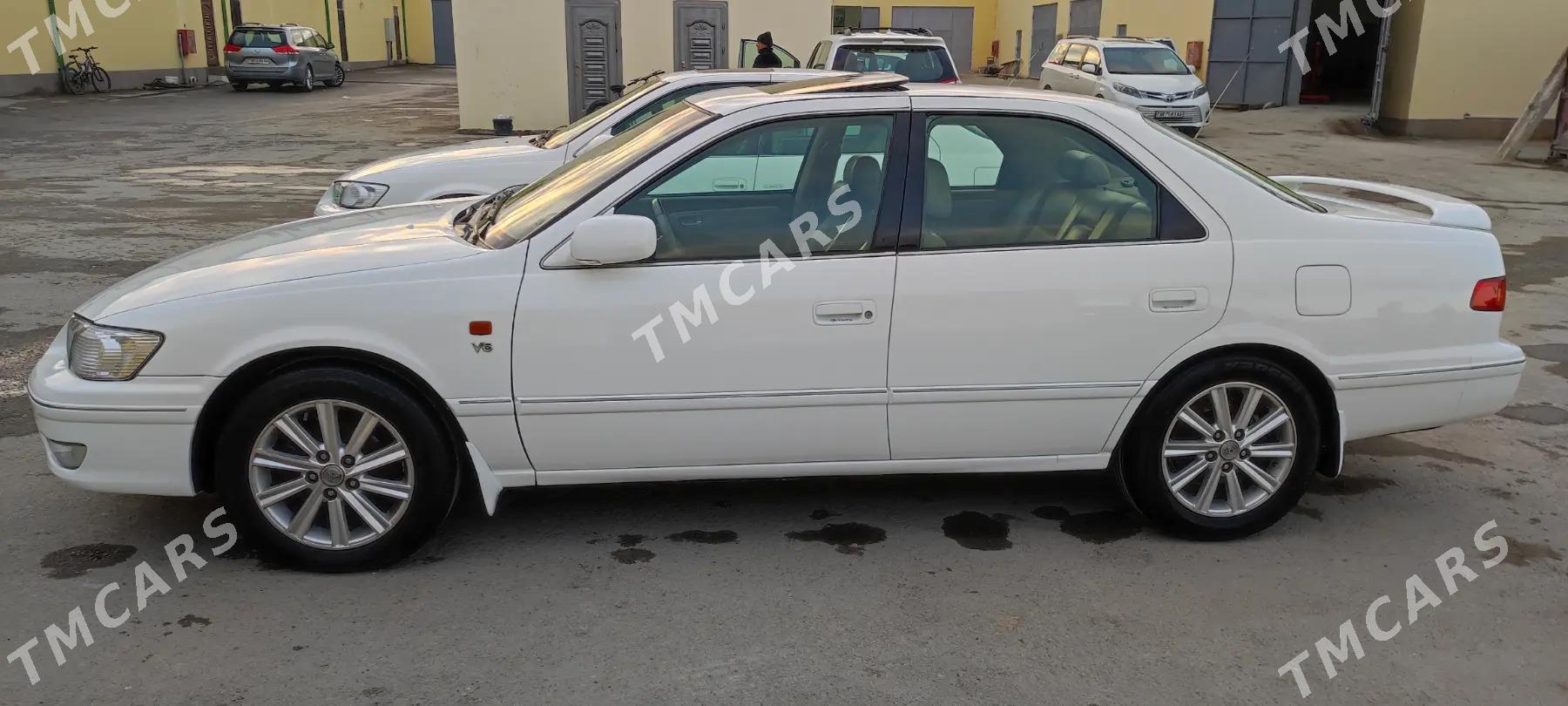 Toyota Camry 2000 - 140 000 TMT - Ак-Бугдайский этрап - img 2