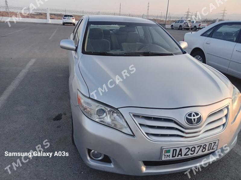 Toyota Camry 2010 - 175 000 TMT - Дашогуз - img 4