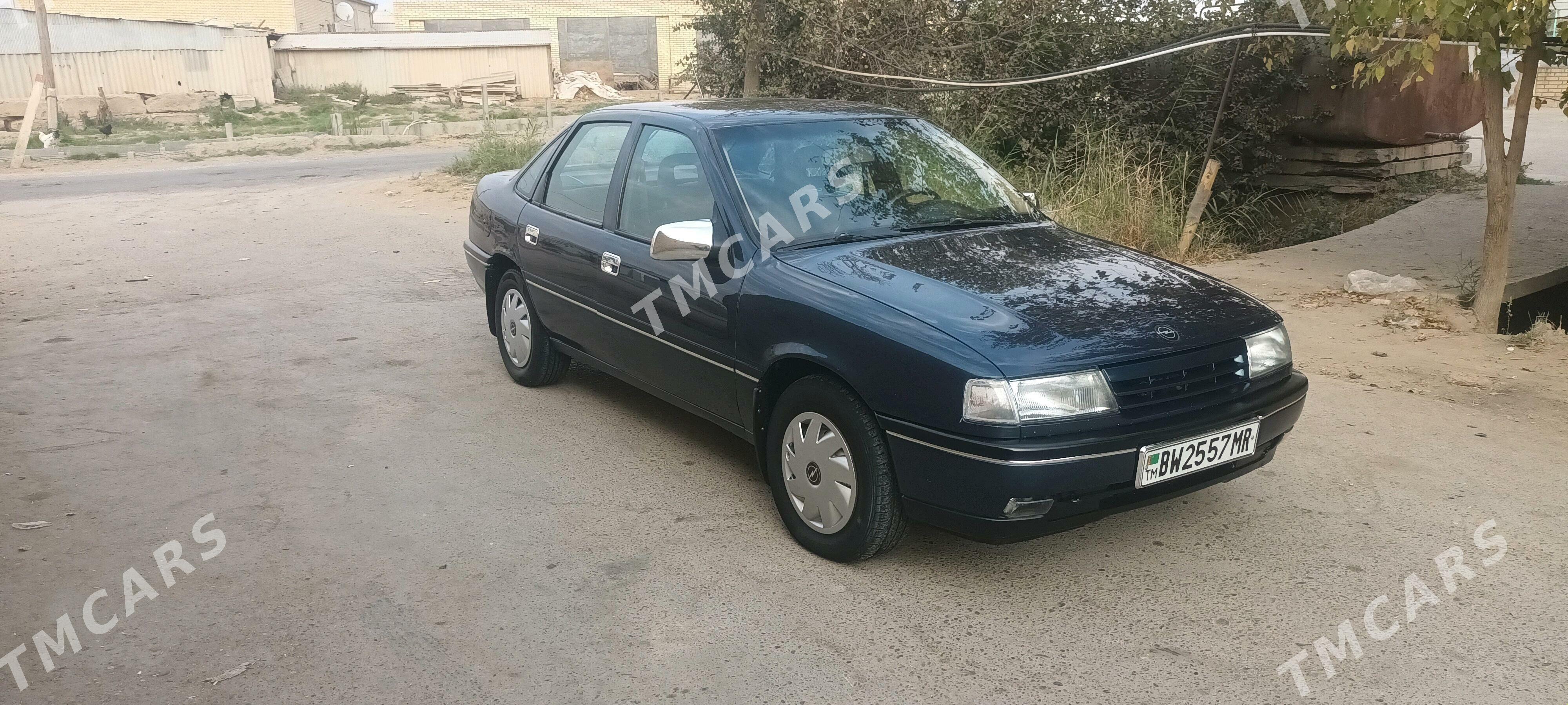 Opel Vectra 1990 - 38 000 TMT - Мары - img 6