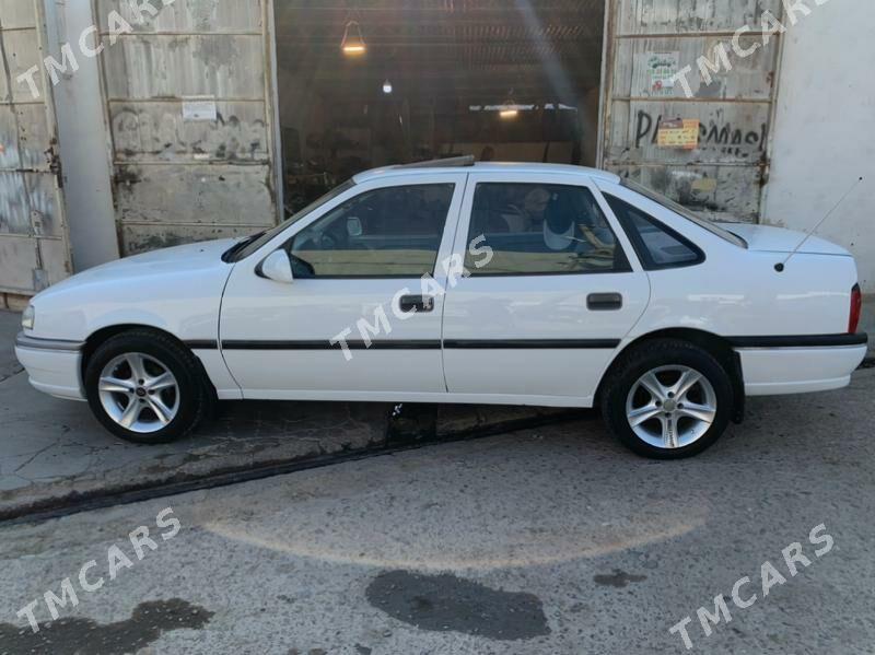 Opel Vectra 1993 - 37 000 TMT - Mary - img 6