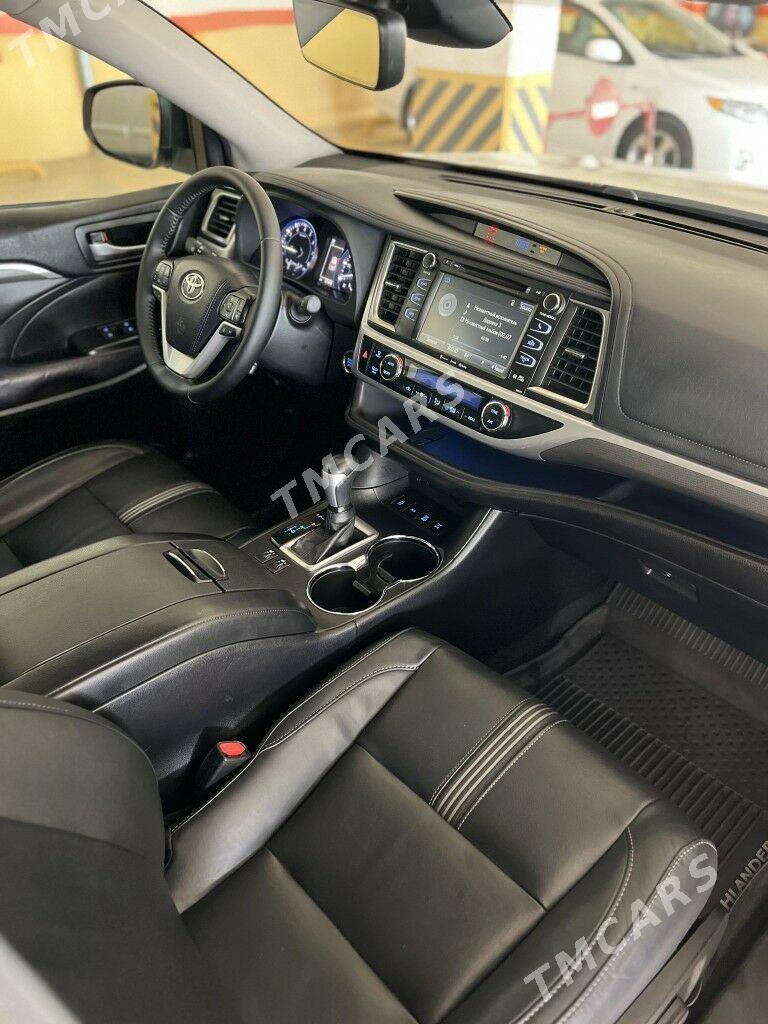 Toyota Highlander 2017 - 459 000 TMT - Ашхабад - img 8