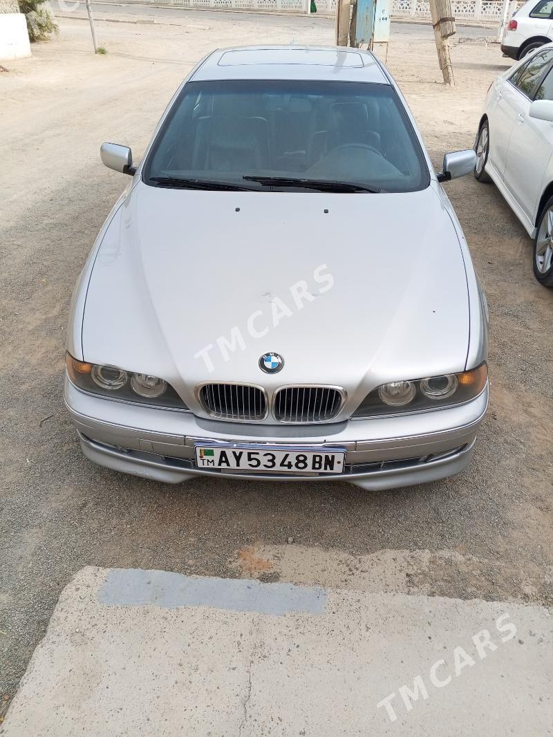 BMW E39 2000 - 90 000 TMT - Туркменбаши - img 2