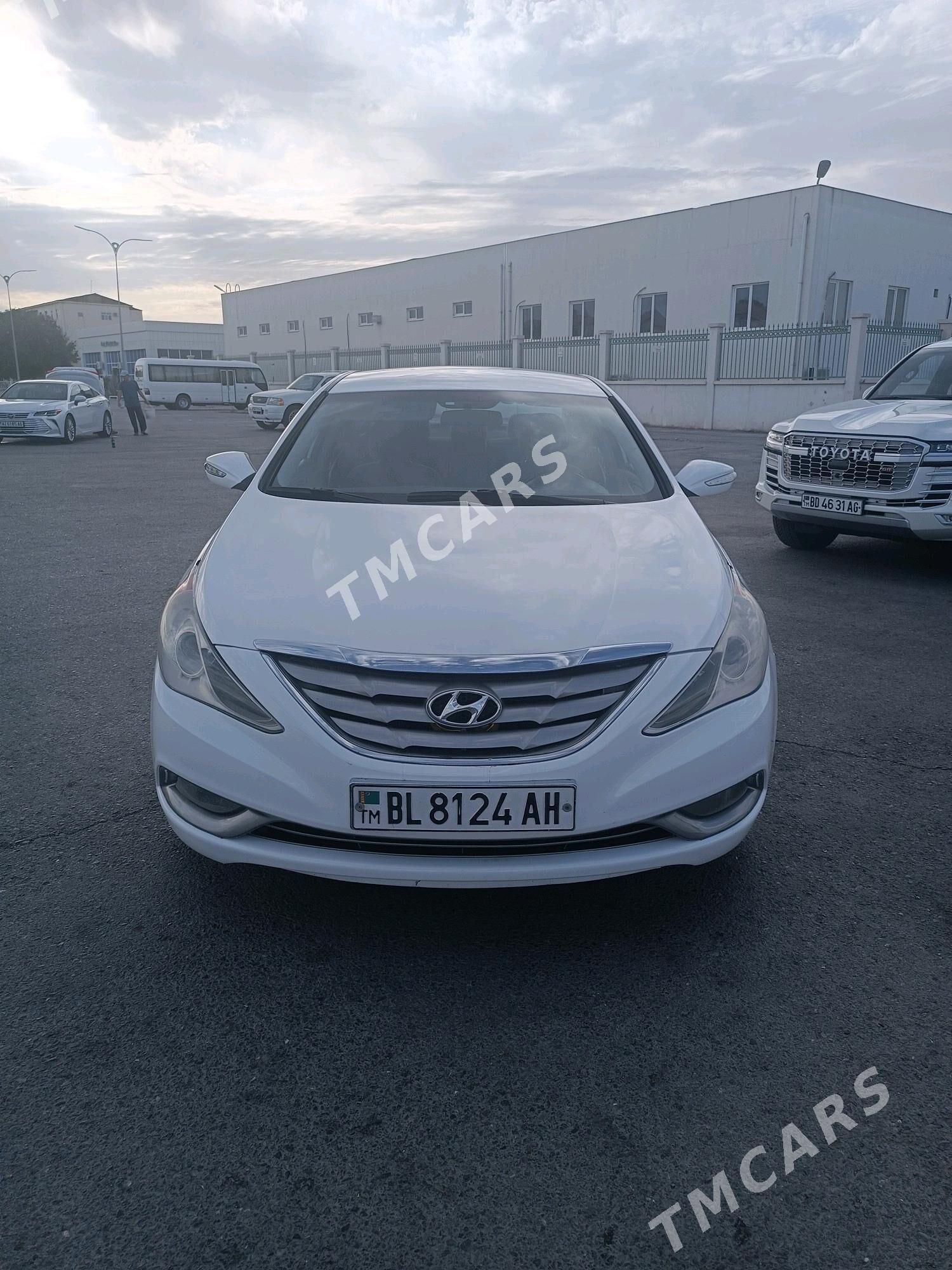 Hyundai Sonata 2010 - 109 000 TMT - Aşgabat - img 2