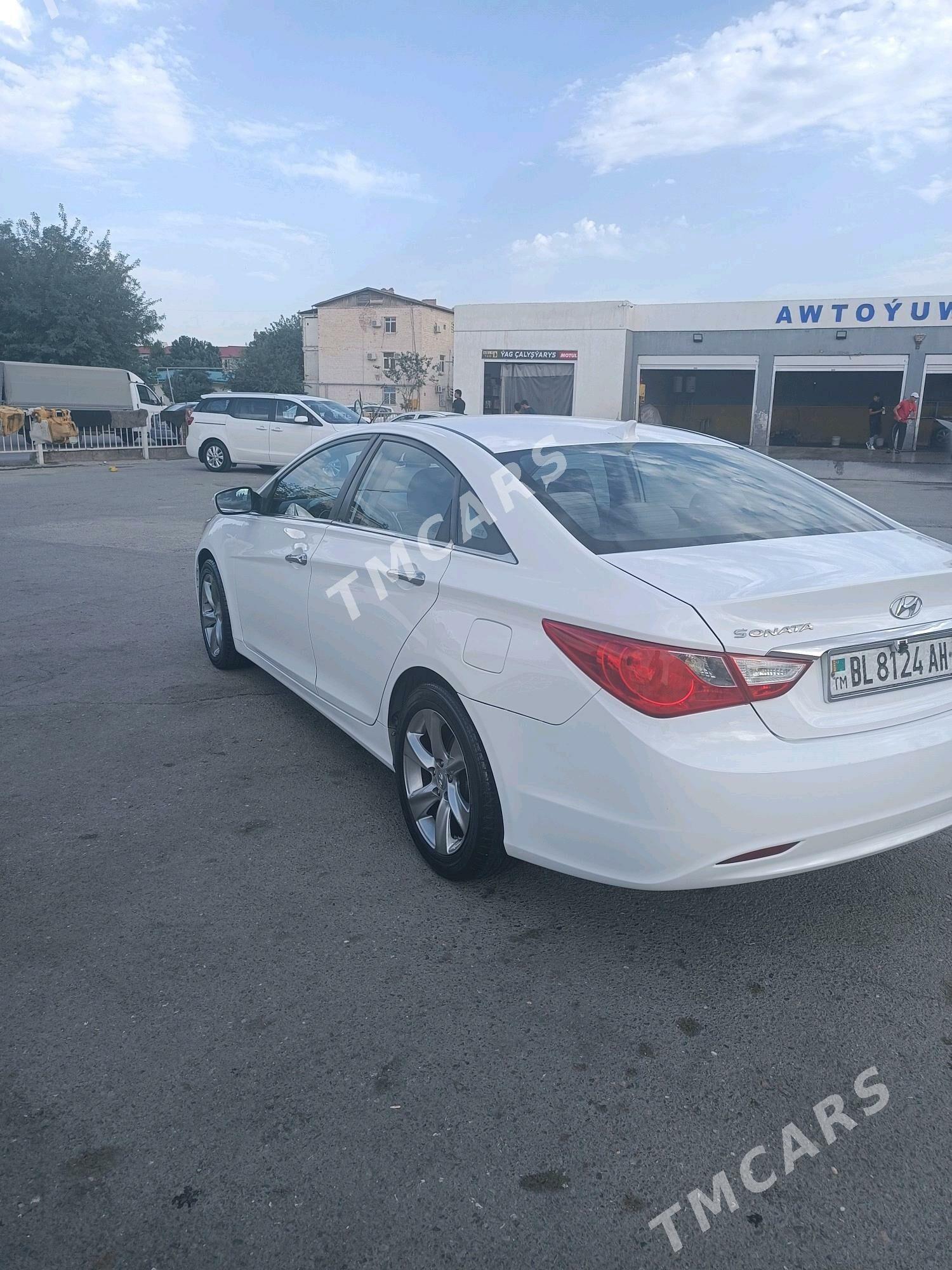 Hyundai Sonata 2010 - 109 000 TMT - Ашхабад - img 4