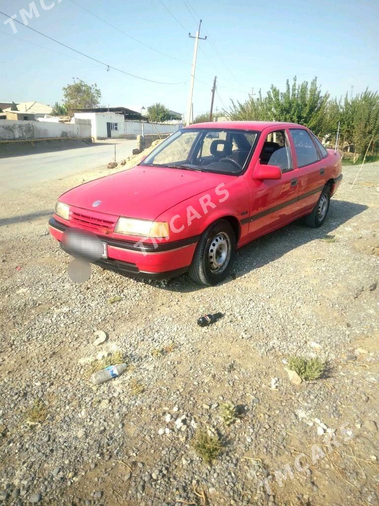 Opel Vectra 1990 - 28 000 TMT - Bäherden - img 2