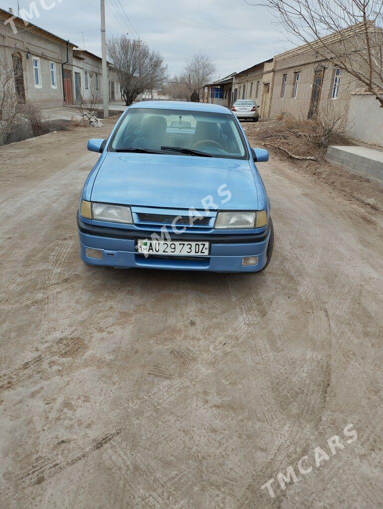 Opel Vectra 1990 - 35 000 TMT - Daşoguz - img 3