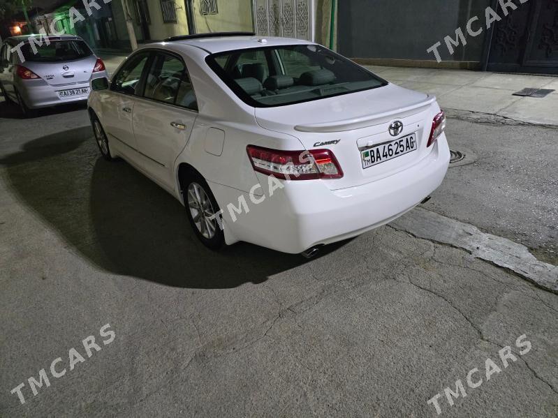 Toyota Camry 2010 - 220 000 TMT - Гарадамак - img 3