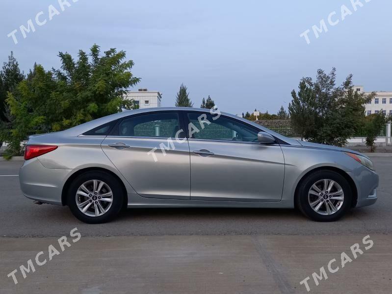 Hyundai Sonata 2011 - 115 000 TMT - Туркменбаши - img 4