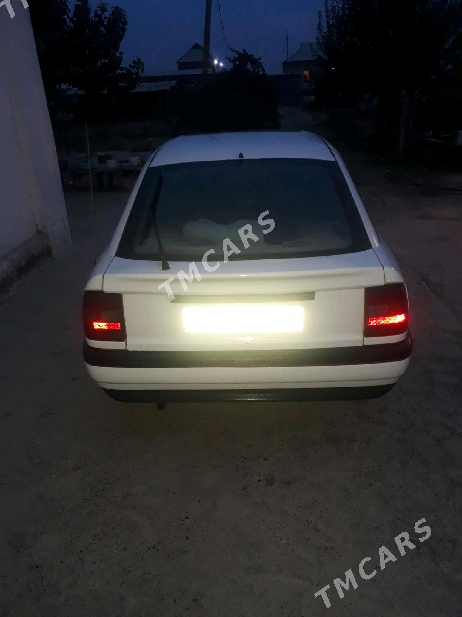 Opel Vectra 1990 - 30 000 TMT - Gökdepe - img 3