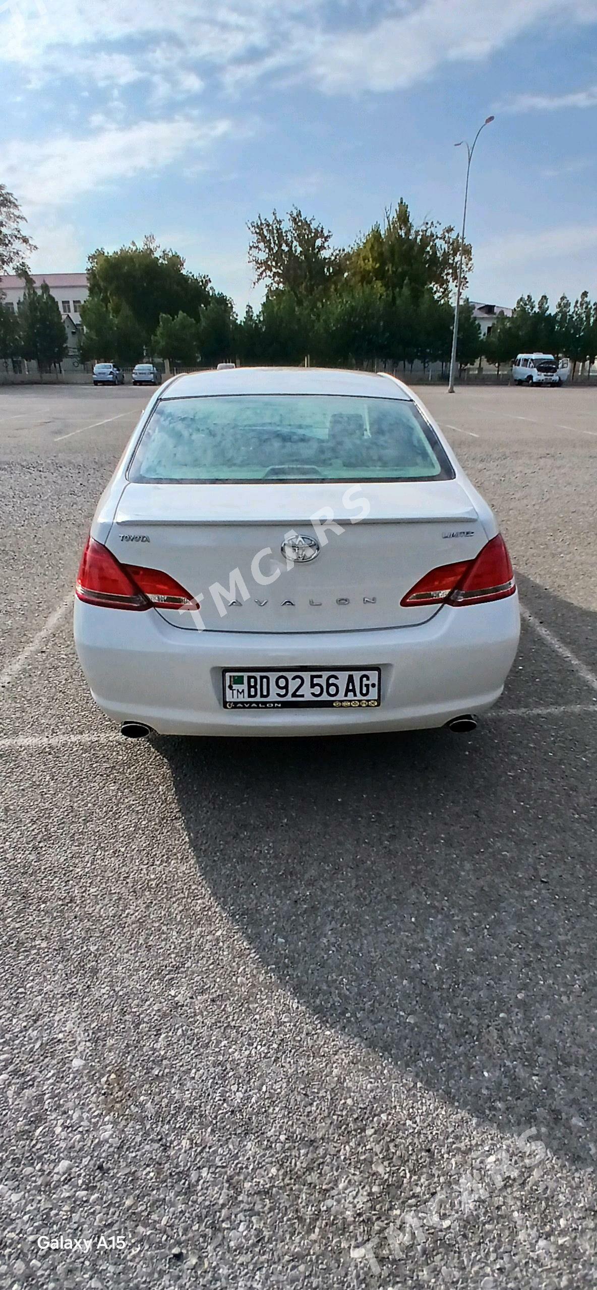 Toyota Avalon 2005 - 220 000 TMT - 30 мкр - img 3