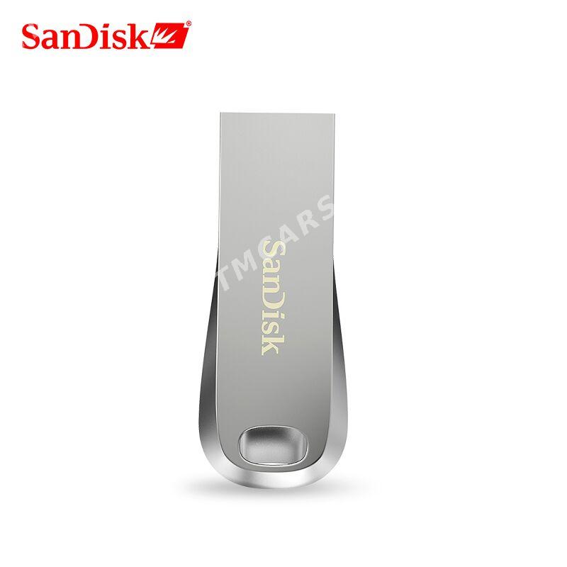 SANDISK  FLEŞKA  8GB - 30 mkr - img 6