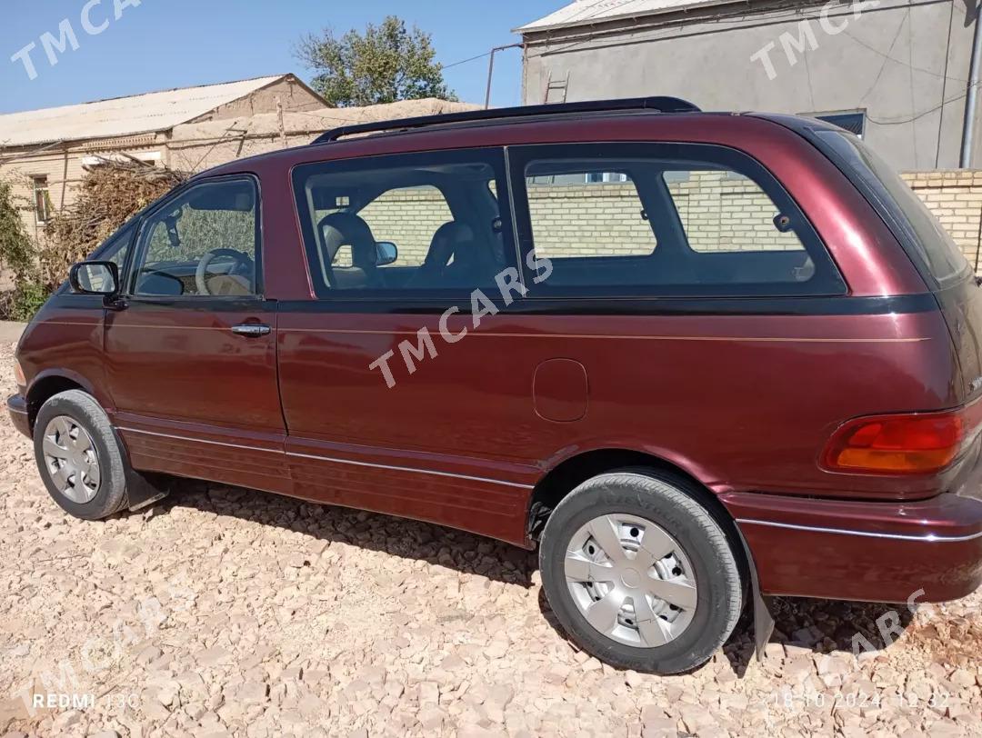 Toyota Previa 1993 - 70 000 TMT - Halaç - img 3