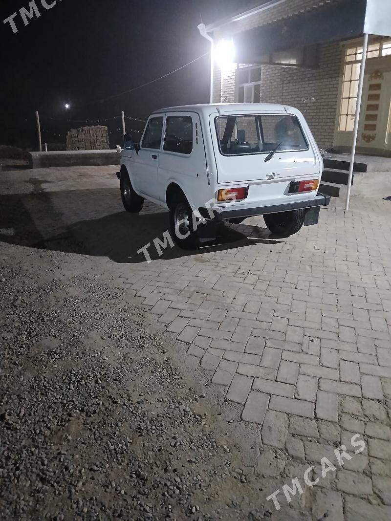 Lada Niva 1990 - 22 000 TMT - Сакарчага - img 3