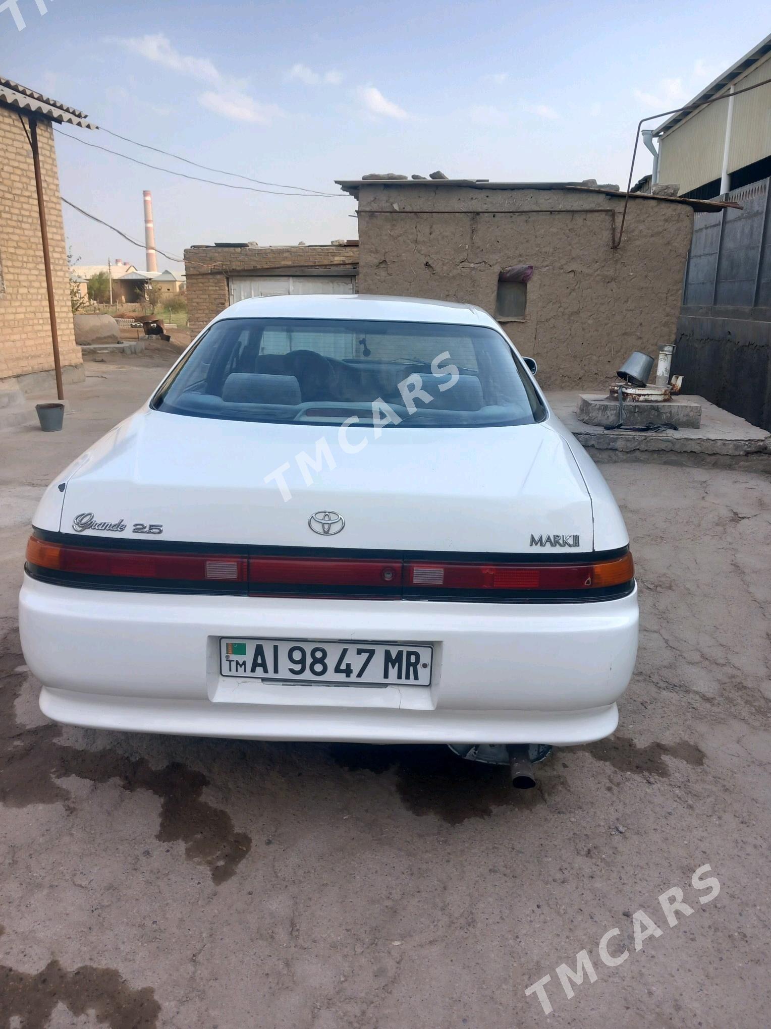 Toyota Mark II 1994 - 30 000 TMT - Мары - img 2