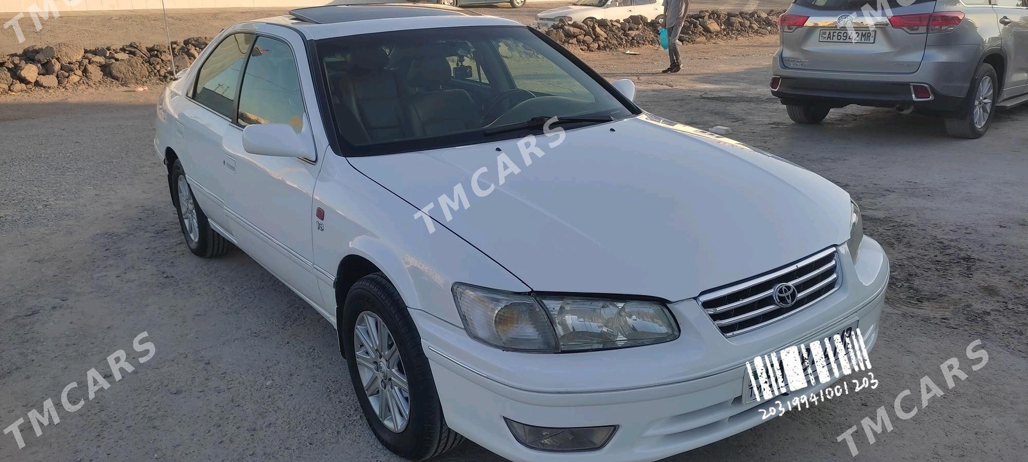 Toyota Camry 2000 - 145 000 TMT - Мары - img 2