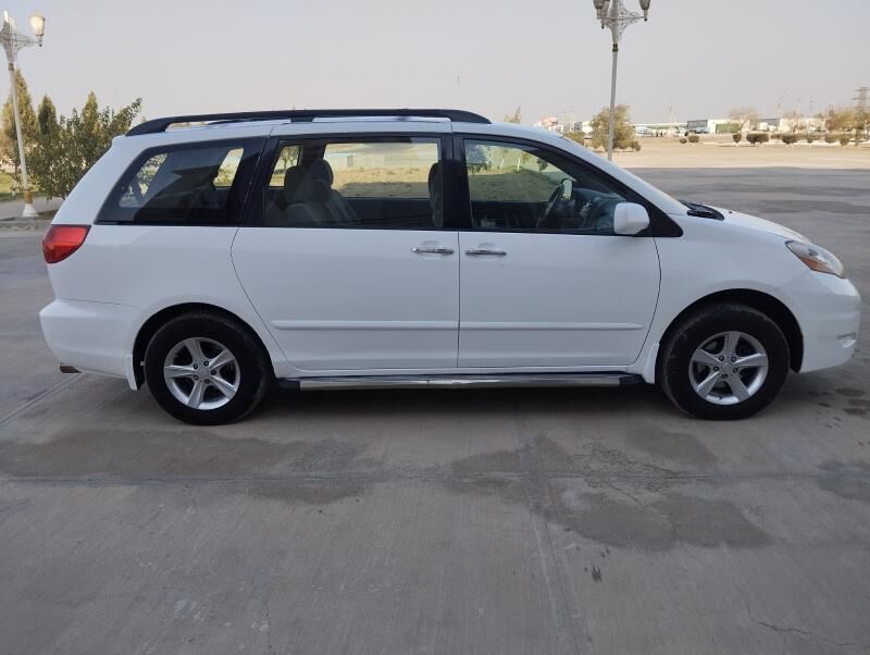 Toyota Sienna 2008 - 205 000 TMT - Tejen - img 2