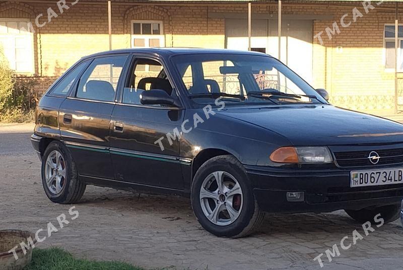 Opel Astra 1994 - 25 000 TMT - Çärjew - img 3