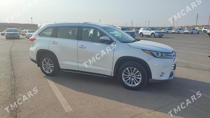 Toyota Highlander 2018 - 450 000 TMT - Ашхабад - img 4