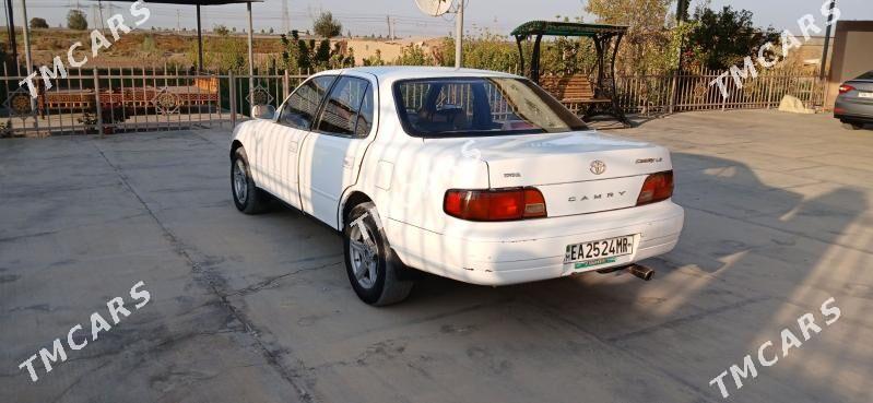 Toyota Camry 1994 - 56 000 TMT - Baýramaly - img 2