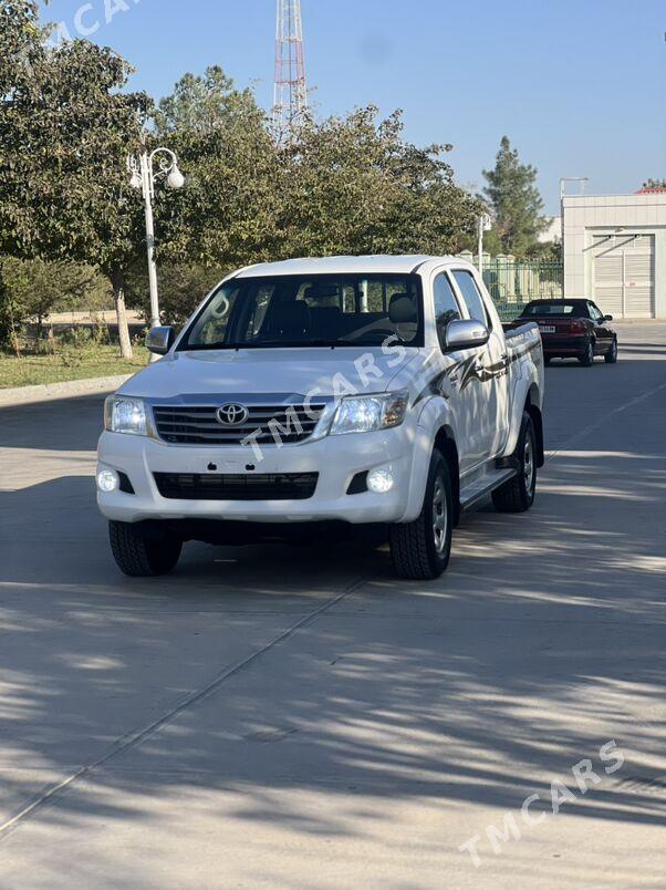 Toyota Hilux 2014 - 280 000 TMT - Туркменбаши - img 4