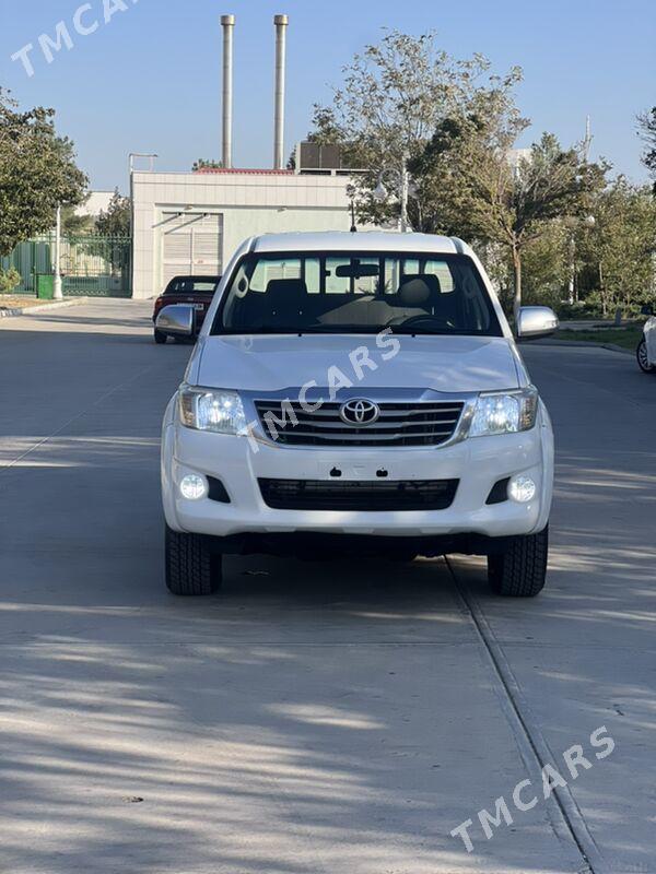 Toyota Hilux 2014 - 280 000 TMT - Туркменбаши - img 2