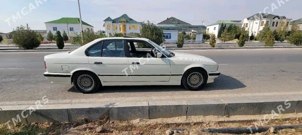 BMW 5 Series 1990 - 56 000 TMT - Балканабат - img 2