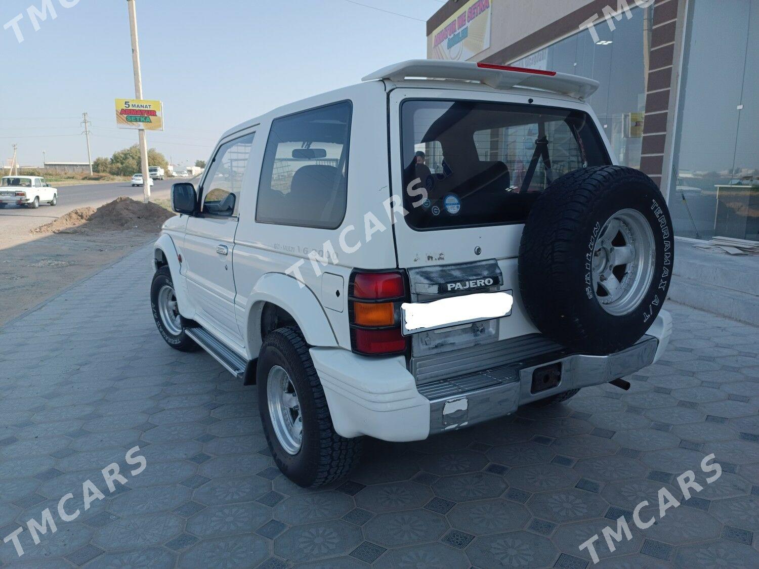 Mitsubishi Pajero 1994 - 70 000 TMT - Мары - img 4