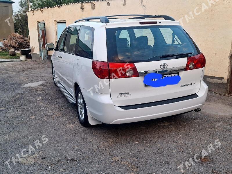 Toyota Sienna 2008 - 210 000 TMT - Aşgabat - img 3